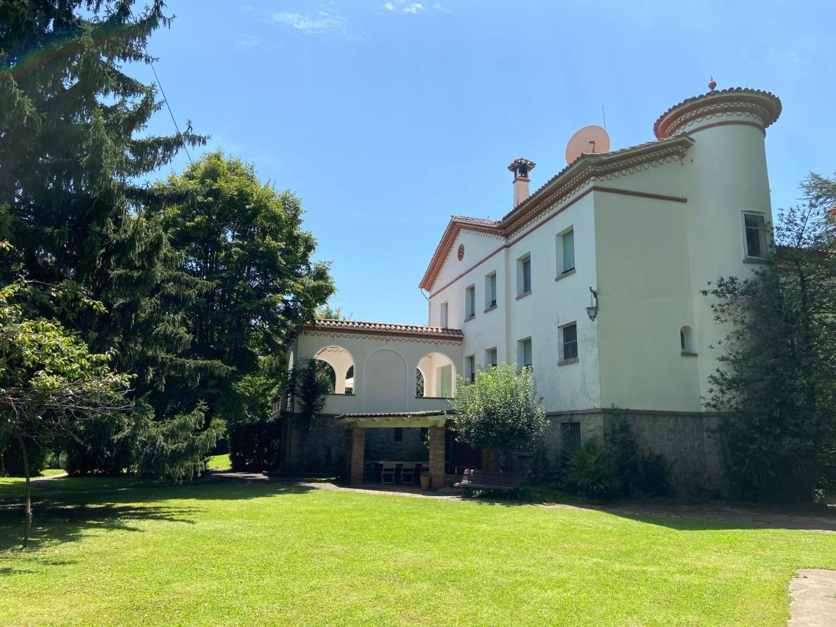Espectacular Casa Chateau En El Centro De Olot Eksteriør billede